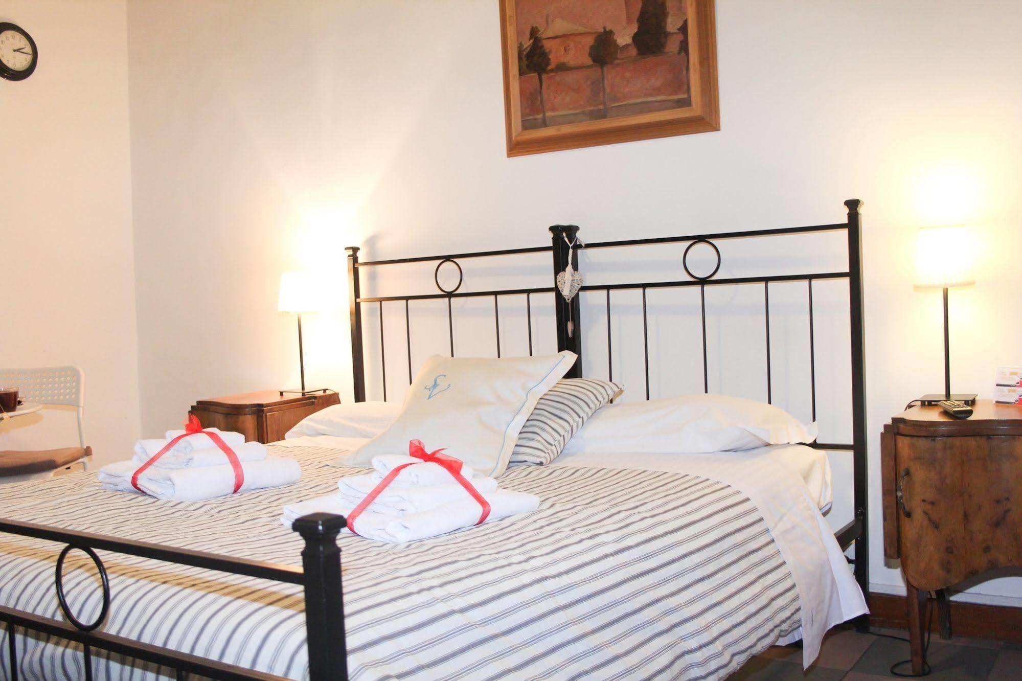 רומא Salotto Vaticano B&B מראה חיצוני תמונה